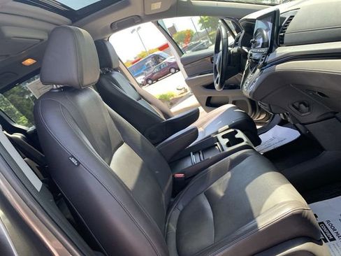 Used 2022 Honda Odyssey Touring image 14