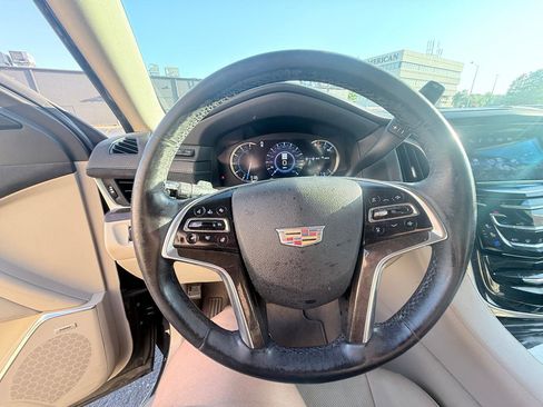 Used 2020 Cadillac Escalade Luxury AWD/4WD image 15