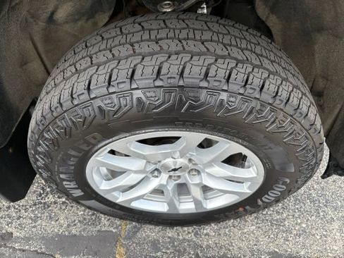 Used 2019 Chevrolet Silverado 1500 RST w/ True North Edition AWD/4WD image 20