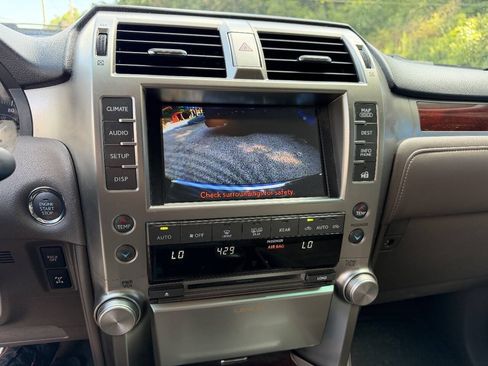 Used 2013 Lexus GX 460 w/ Comfort Plus Pkg AWD/4WD image 20