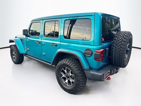 Used 2020 Jeep Wrangler Unlimited Rubicon w/ LED Lighting Group AWD/4WD image 3