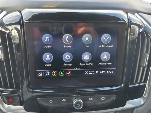 Used 2023 Chevrolet Traverse RS image 31