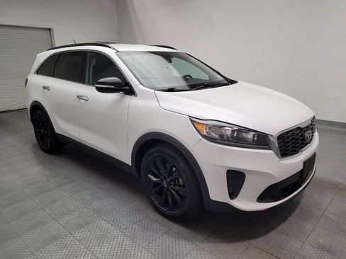 Used 2020 Kia Sorento S FWD image 13