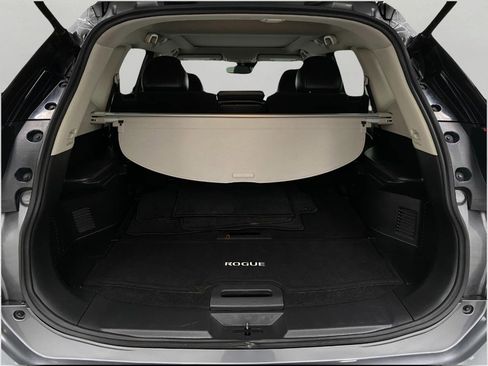 Used 2020 Nissan Rogue SL w/ Premium Package image 5