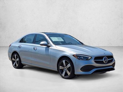 Used 2025 Mercedes-Benz C 300 Sedan image 7