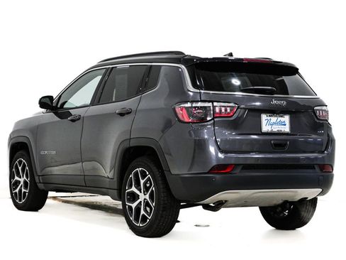 Used 2024 Jeep Compass Limited AWD/4WD image 8