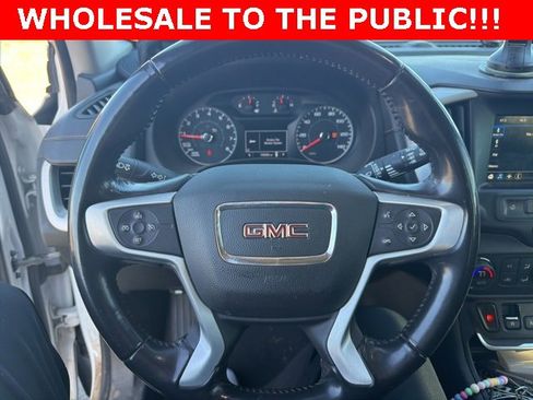 Used 2018 GMC Terrain SLE w/ Driver Convenience Package image 10