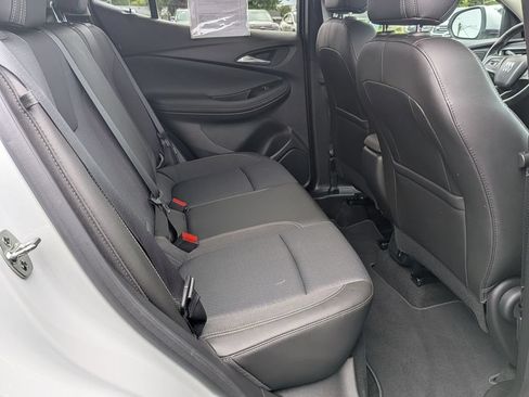 Used 2024 Buick Encore GX Preferred FWD image 24