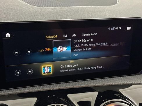 Used 2023 Mercedes-Benz CLA 250 4MATIC image 23