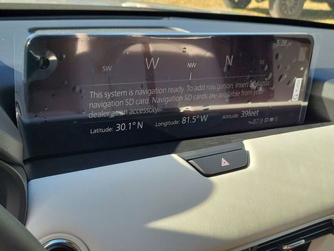 New 2026 MAZDA CX-90 Plug-In Hybrid w/ Premium Plus AWD/4WD image 30