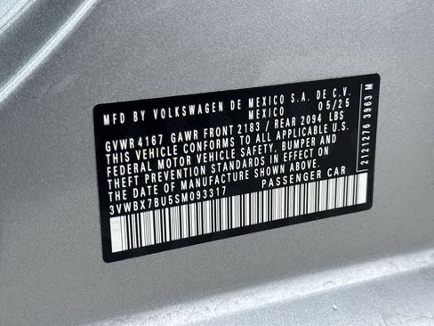 Used 2025 Volkswagen Jetta Sport FWD image 29