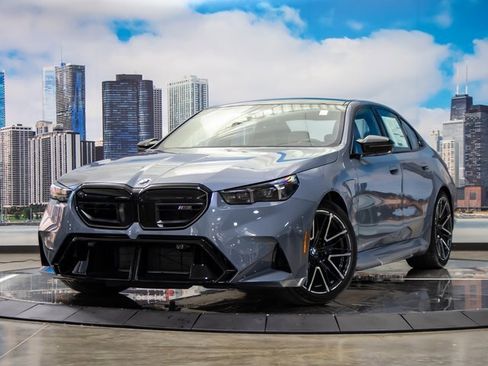 New 2026 BMW M5 w/ Executive Package image 2