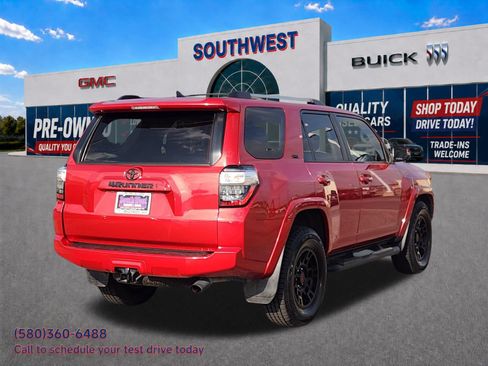 Used 2022 Toyota 4Runner SR5 Premium w/ Moonroof Package RWD image 5
