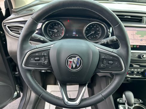 Used 2021 Buick Encore GX Essence w/ Advanced Technology Package AWD/4WD image 12