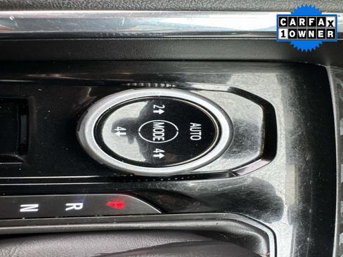 Used 2025 GMC Canyon AT4 AWD/4WD image 32