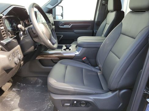 New 2025 Chevrolet Silverado 3500 LT w/ Safety Package image 18