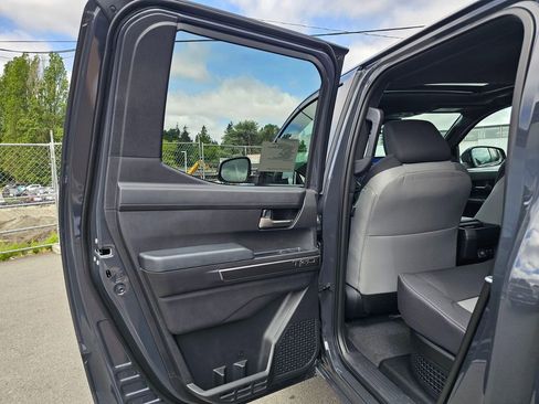 New 2026 Toyota Tacoma TRD Off-Road AWD/4WD image 15