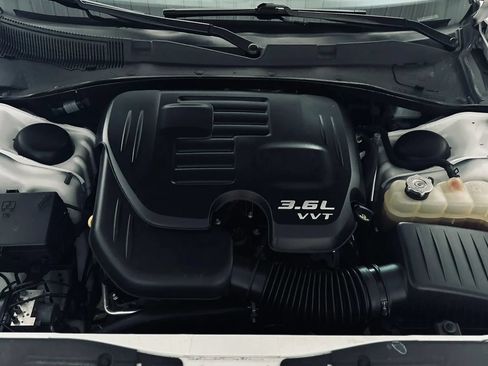 Used 2021 Dodge Charger SXT RWD image 24