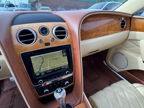 Used 2016 Bentley Flying Spur V8 AWD/4WD image 30