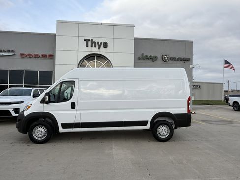 New 2026 RAM ProMaster 2500 image 36