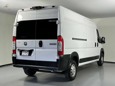 Used 2023 RAM ProMaster 2500 FWD image 7