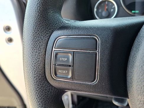 Used 2018 Jeep Wrangler Unlimited Sport AWD/4WD image 17