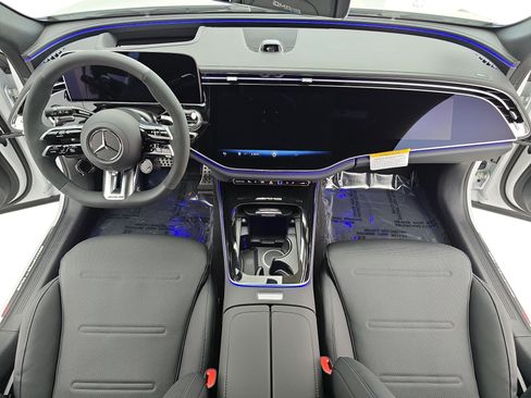 New 2026 Mercedes-Benz E 53 AMG 4MATIC Sedan image 9