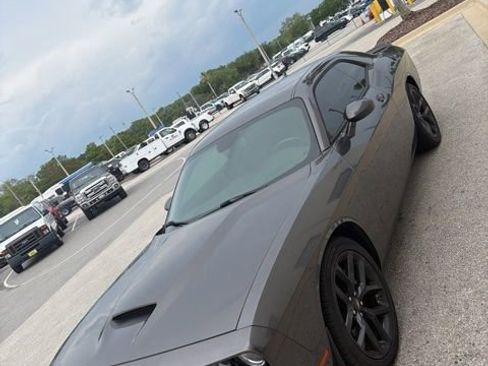 Used 2022 Dodge Challenger GT RWD image 6