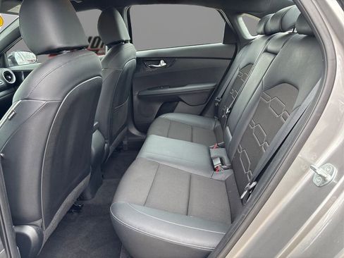 Certified 2023 Kia Forte GT-Line image 10