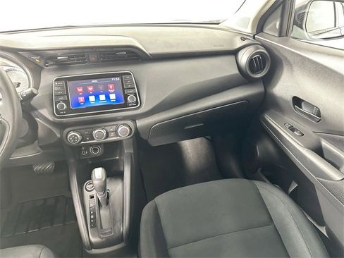 Used 2024 Nissan Kicks S image 21