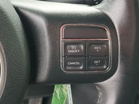 Used 2017 Jeep Wrangler Unlimited Sahara w/ Connectivity Group image 24