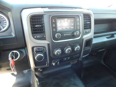 Used 2022 RAM 1500 Tradesman w/ Power & Remote Entry Group RWD image 24