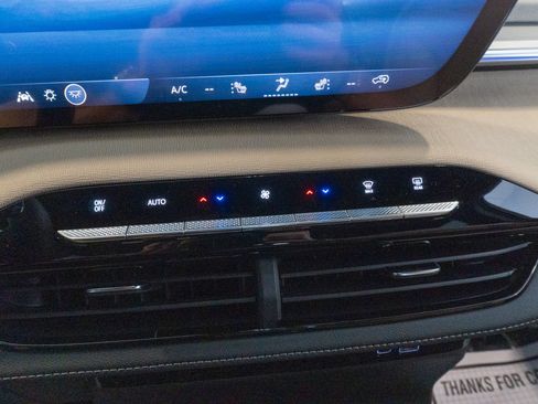 New 2026 Buick Enclave Preferred w/ Power Package FWD image 17