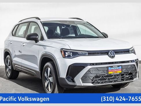 New 2026 Volkswagen Taos S AWD/4WD image 1