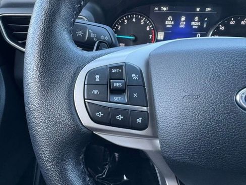 Used 2021 Ford Explorer Limited w/ Equipment Group 301A image 30
