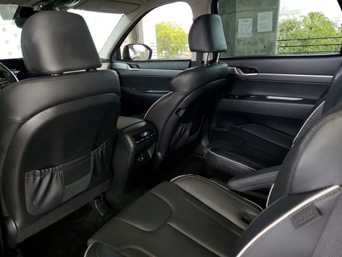 Used 2023 Hyundai Palisade SEL AWD/4WD image 10