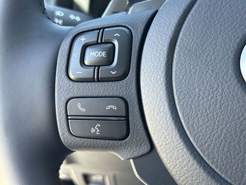 Used 2025 Lexus IS 350 F Sport RWD image 26