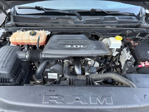 Used 2021 RAM 1500 Limited AWD/4WD image 22