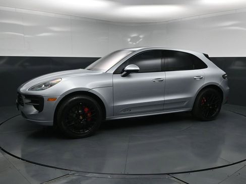 Certified 2020 Porsche Macan GTS w/ Premium Package Plus (PF4) AWD/4WD image 1
