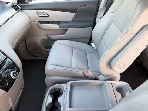 Used 2012 Honda Odyssey EX-L image 12