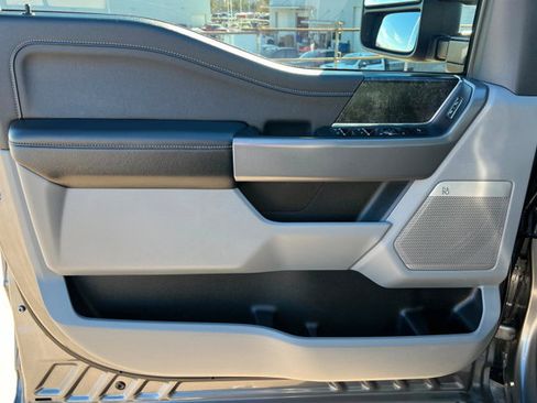 Used 2023 Ford F350 XLT w/ XLT Premium Package image 13