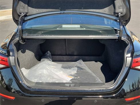 New 2025 Nissan Sentra S image 3