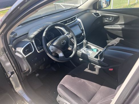 Used 2017 Nissan Murano S w/ Navigation Package FWD image 12