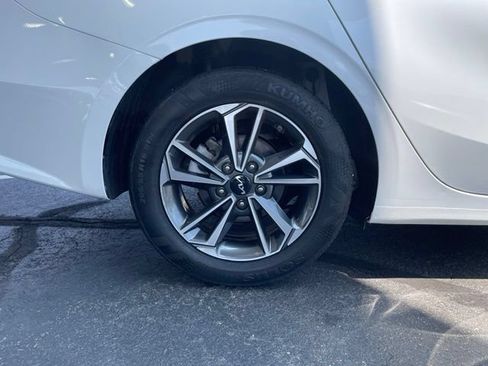 Used 2023 Kia Forte LXS FWD image 32