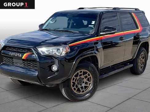 Used 2023 Toyota 4Runner 40th Anniversary SE image 1