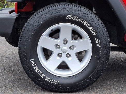 Used 2017 Jeep Wrangler Unlimited Sport w/ Quick Order Package 24S AWD/4WD image 11