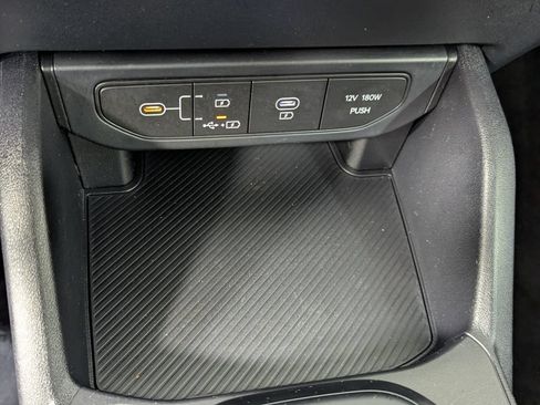 Used 2025 Kia K4 FWD image 21