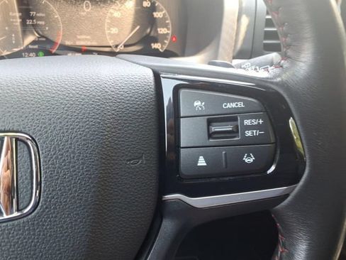 Used 2025 Honda Odyssey Sport-L image 24