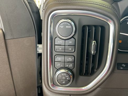 Used 2023 GMC Sierra 2500 Denali w/ Denali Ultimate Package AWD/4WD image 28