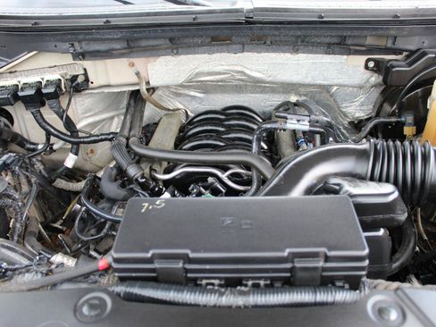 Used 2013 Ford F150 XLT w/ Luxury Equipment Group AWD/4WD image 26